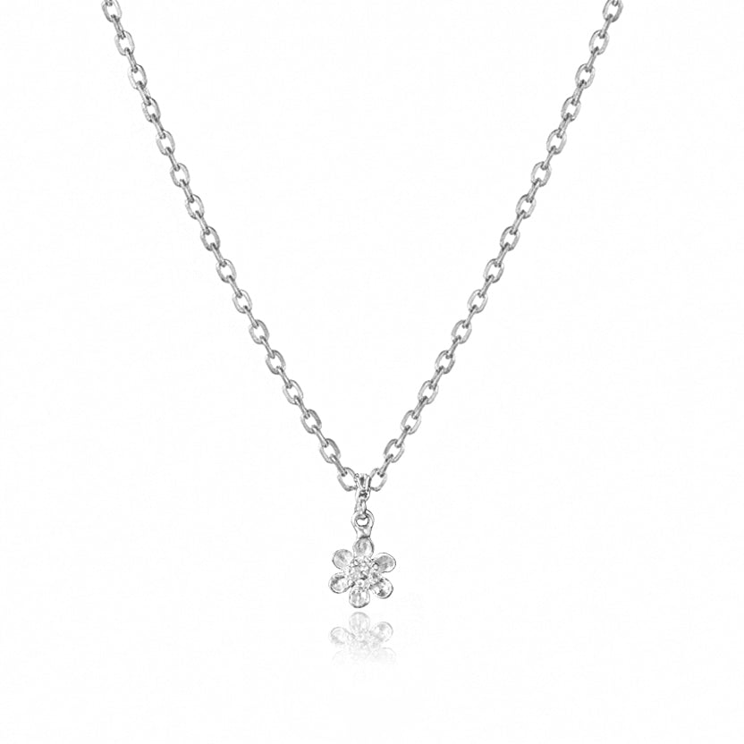 Daisy Bloom Silver Necklace