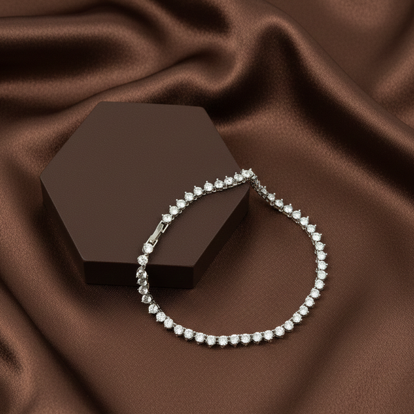 Radiant Sparkle Silver Anklet