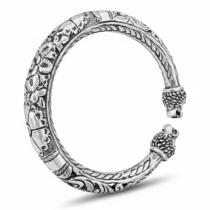 Regal Tiger Head Silver Kada